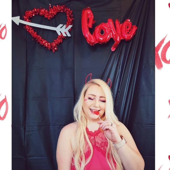 🩷 WELCOME TO •STRAWBERRi CHIC•🍓🩷 MAKE ME AN OFFER! - Picture 7 of 9